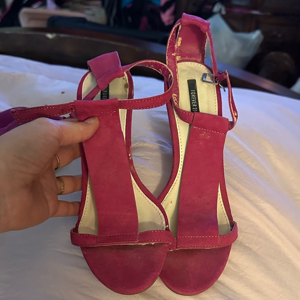 Forever 21 Pink T-Strap Suede Heeled Sandals